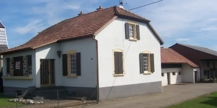 Maison avec dependances en Alsace
