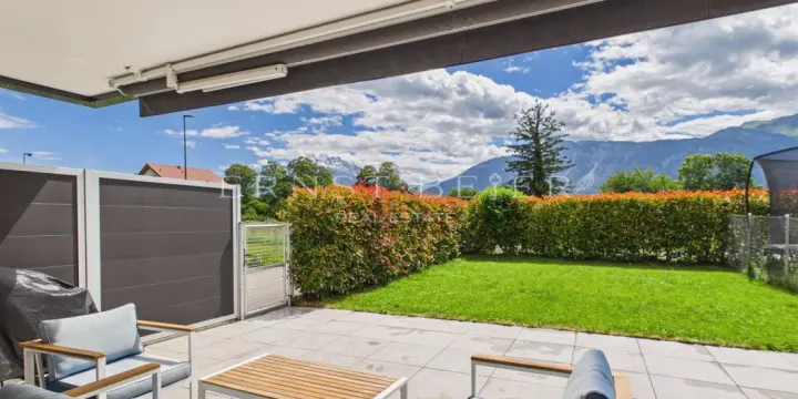 Appartement 3.5 pièces, jardin privatif et vue dégagée sur les montagnes