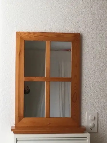 Miroir atypique à LUTRY