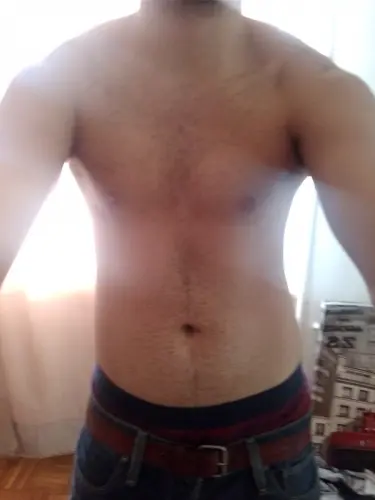 Jeune pour massage érotique plus à Lausanne