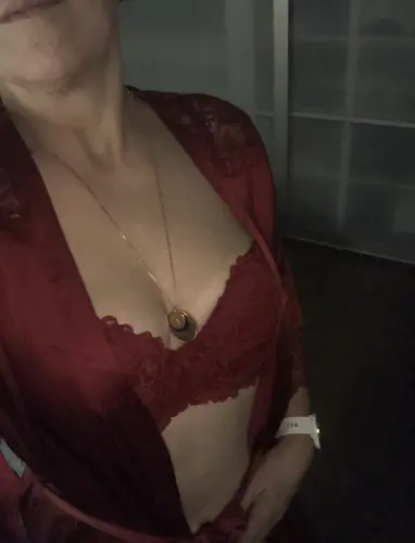 Recherche femme pour coquinerie à Dompierre