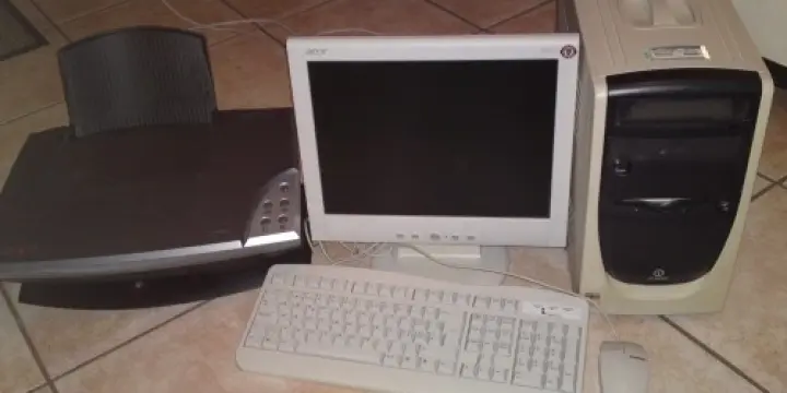 PC complèt avec imprimante et natel