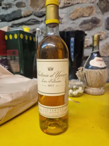 Château Yquem 1977 à Ayent