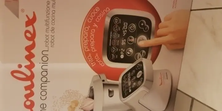 Robot companion NEUF 