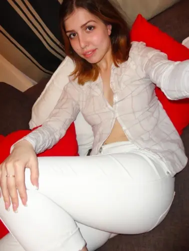 Je suis disponible une rencontre à Biganos