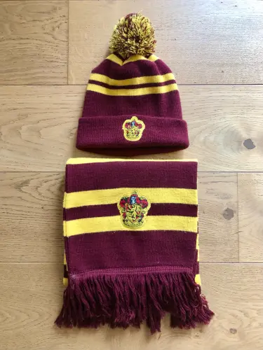 Echarpe et bonnet Harry Potter
