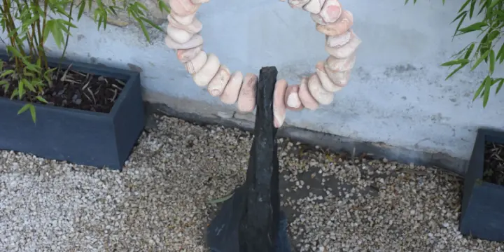 Sculpture en Galets Roses Beiges - Décoration Maison - Statue Jardin