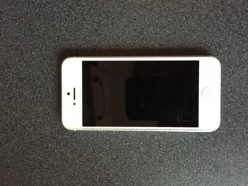 iPhone 5 bon etat