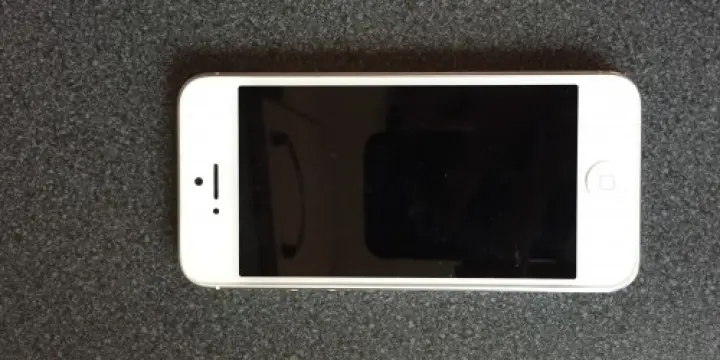 iPhone 5 bon etat