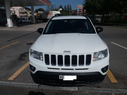 jeep compass bon etat boite auto à Morges