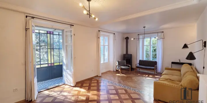 Magnifique triplex avec grand jardin au centre de Lausanne
