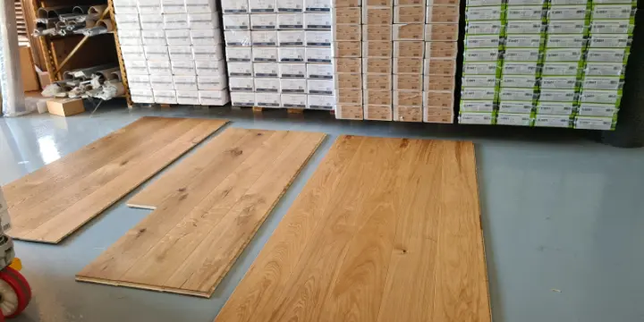 Parquet a vendre en grande quantité beaucoup de choix