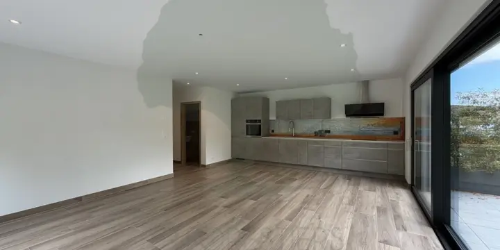 Magnifique appartement de 3,5 pièces avec jardin privatif