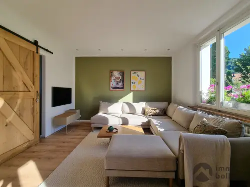 Blumiges Zuhause am «Flieder»-Weg à Lostorf