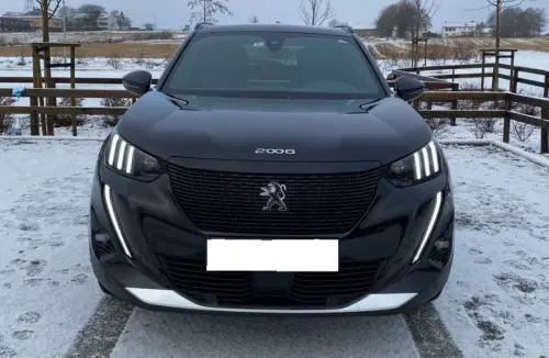 Peugeot E-2008 GT LINE