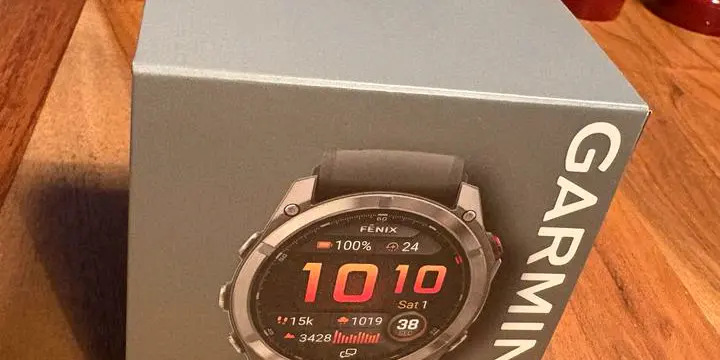 Garmin Fenix 8 Pro 51 mm AMOLED Sapphire – Neuve Scellée – Version Premium
