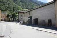 Image 4
