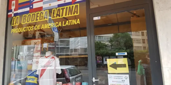 Bodega Latina Rue Caroline 3 , 1227 Genève