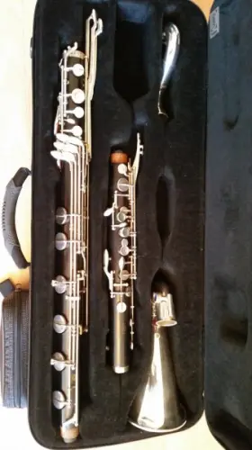 Clarinette basse Selmer à LAUSANNE