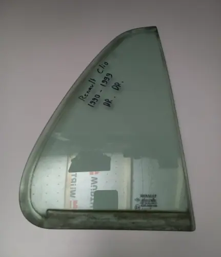 Petite vitre de portière arrière Renault Clio 1990-1999 à Sonvilier