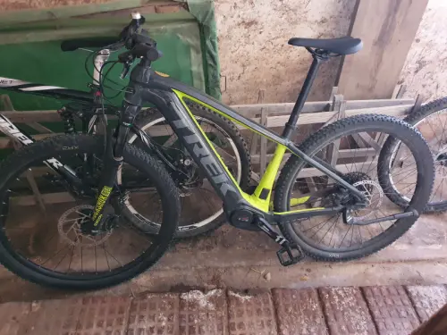 Vtt trek eletrique à Cuarnens