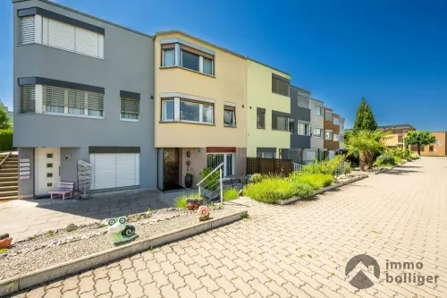 Charmantes Reihenmittelhaus in gemeinschaftlich gestalteten Wohuartier