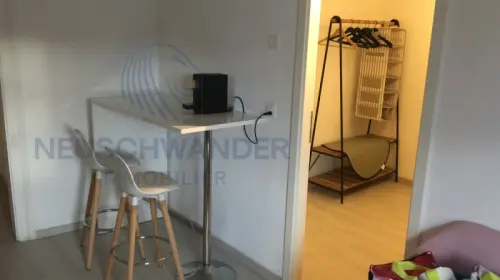 Appartement rénové et meublé de 2,5 pces en vieille ville de Delémont à Delémont