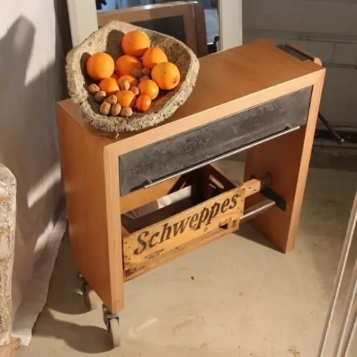 Meuble atypique à VERIN
