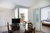 Image 7