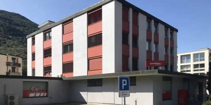 Deposito in posizione strategica - Immobile Rivex Rivera