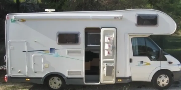 Location camping car 6 personnes