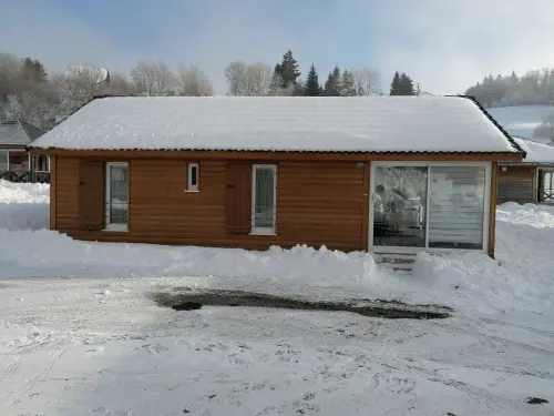 Chalet dans un camping à les hôpitaux neufs