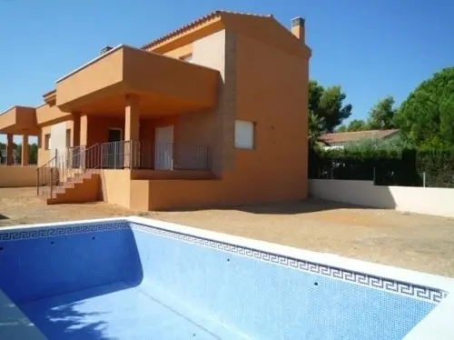 villa neuve piscine privée jardin à ametlla de mar