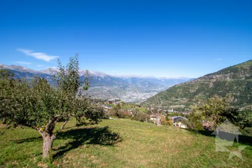 Superbe parcelle de 2'978 m2 à bâtir à 5 minutes des pistes