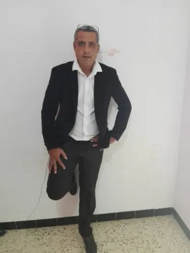 homme tunisien divorce et chaud à metlaoui
