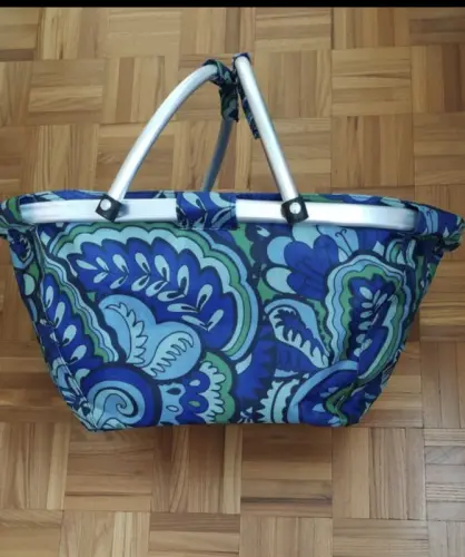 Panier à commissions pliable neuf à Moutier