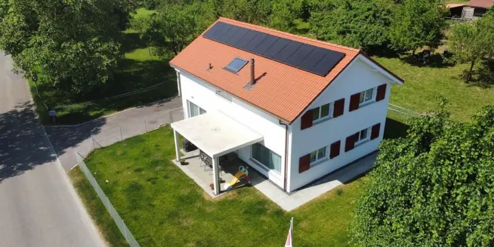 À vendre charmante maison familiale de 6.5 pièces à Cornol