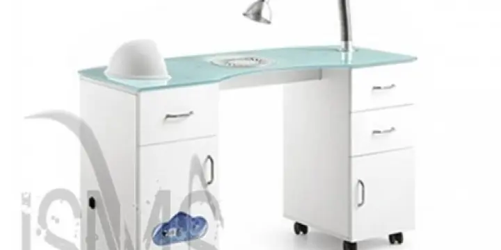 Table de manucure professionnelle