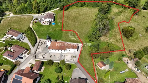 Terrain à bâtir de 6'062 m2 situé dans le village de Vermes à Vermes
