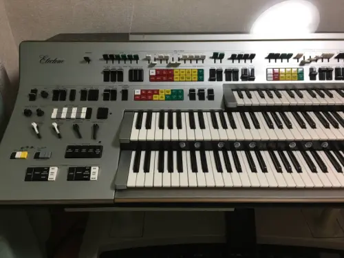 Orgue Yamaha EX-1 à Milano