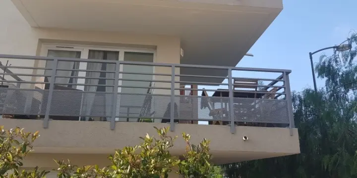 APPARTEMENTRECENT  3 PIECES A PUGET SUR ARGENS