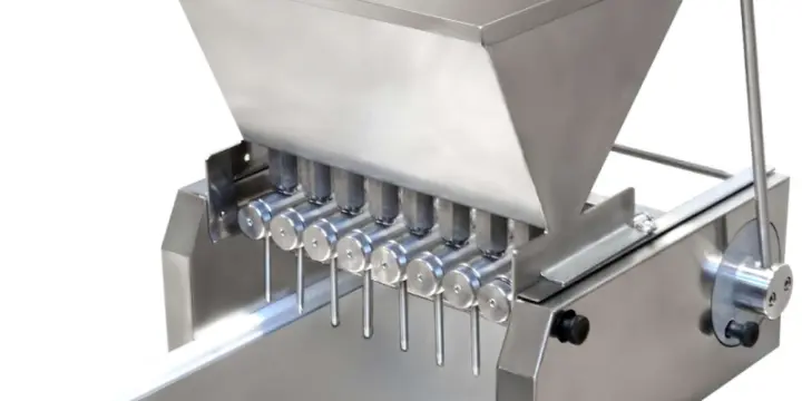 Distributeur de pralines, dosettes de câbles, barres