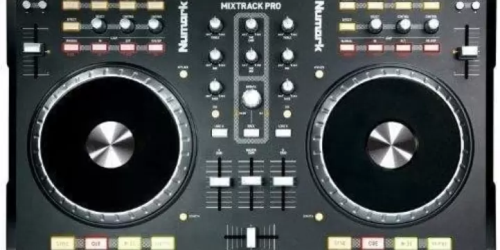 Numark Mixtrack Pro DJ