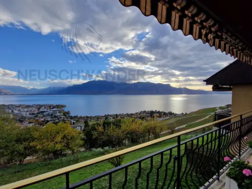 Lumineux appartement de 6.5 pièces avec vue sur le lac - 160 m2 à Chardonne