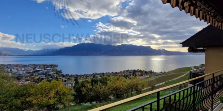 Lumineux appartement de 6.5 pièces avec vue sur le lac - 160 m2