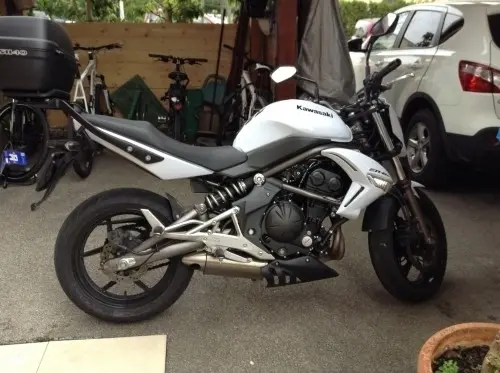 A vendre Kawasaki ER6-N abs à Plan-les-Ouates