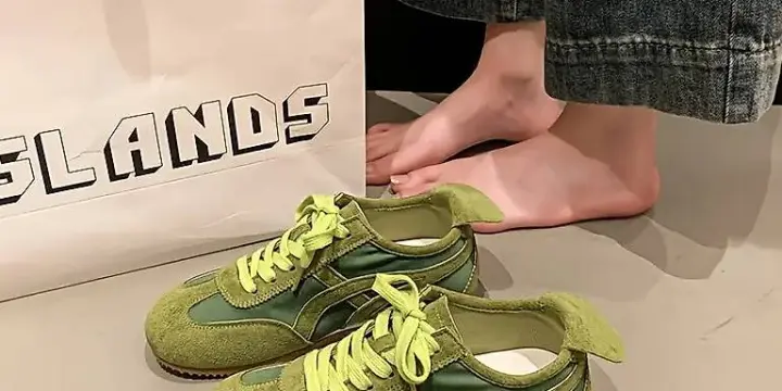 Chaussures sportives décontractées vertes. 38.5, neuf