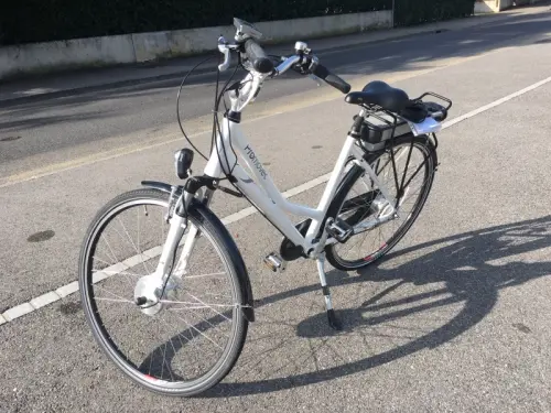 Vélo électrtique femme-standart à Bernex