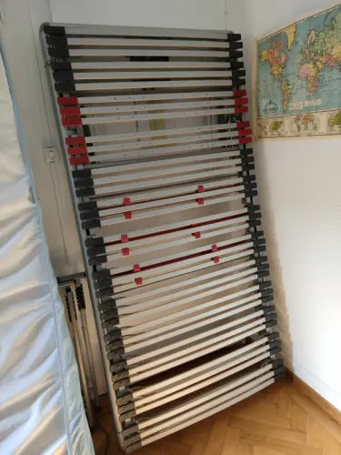 Sommier du lit à Lausanne