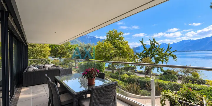 MONTREUX - Adresse d'exception en première ligne face au Léman
